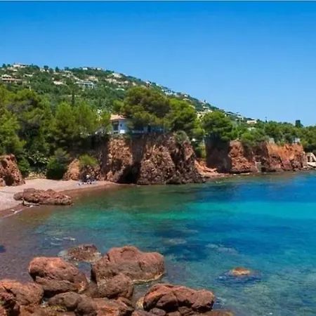 Bed & Breakfast Ev'reve Saint-Raphael (Var)