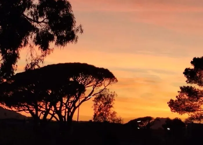 Ev'reve Bed & Breakfast